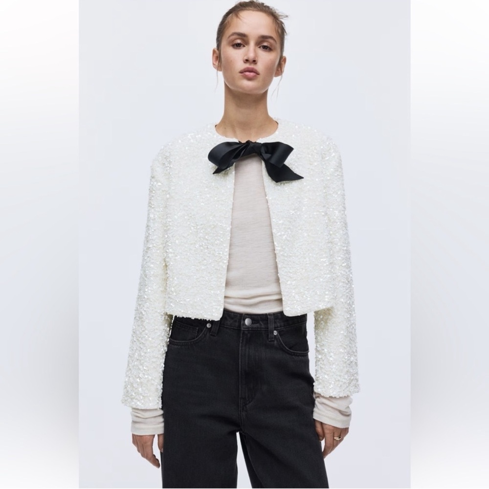 Elegant White Sequin Jacket with Black Bow - Picture 5 of 5